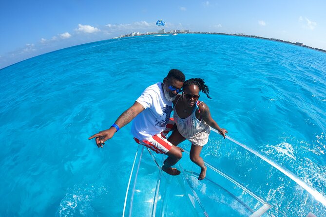 1-hour Clear Boat Tour in Nichupte Lagoon from Cancun - What You Get for the Price: Drinks, Life Jackets, and a Bilingual Guide