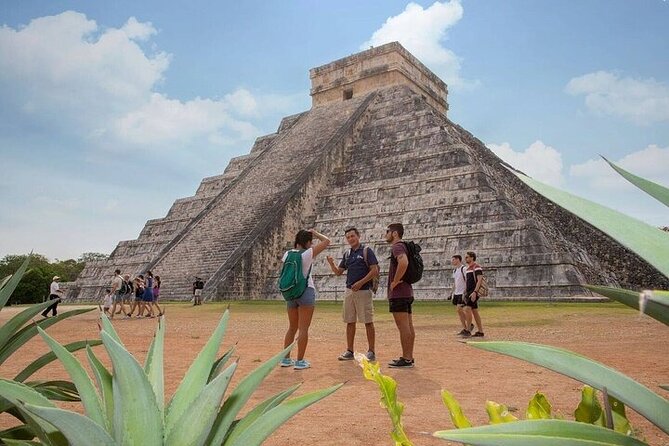 2 Cenotes, Chichen Itza and Valladolid! Deluxe From Cancun & Playa Del Carmen - Why this Chichén Itzá plus cenotes combo is a smart use of time