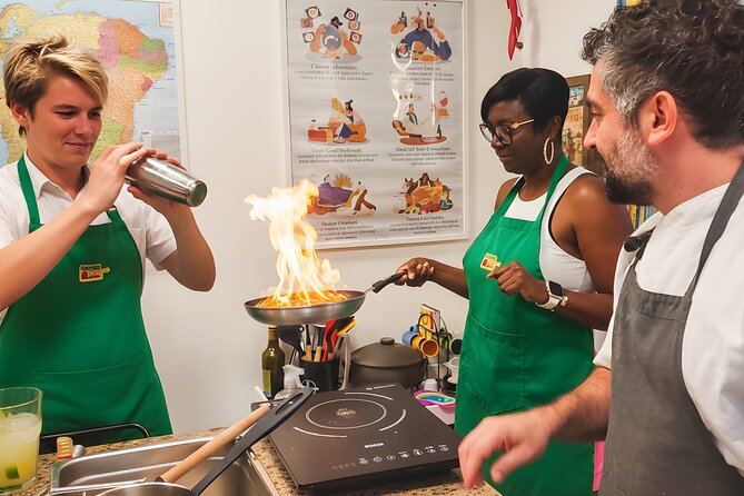 4h Cooking Class in Cancun with 8 Recipes & Bottomless Drinks - Drinks, Dinner, and the Overall Experience Mood