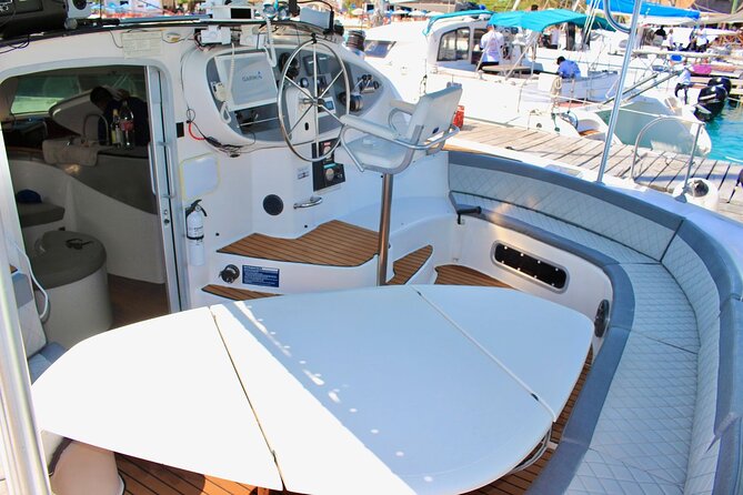 4hrs / 46ft Catamaran Private Charter From Cancun to Isla Mujeres - Sand bank time: the best place to slow down
