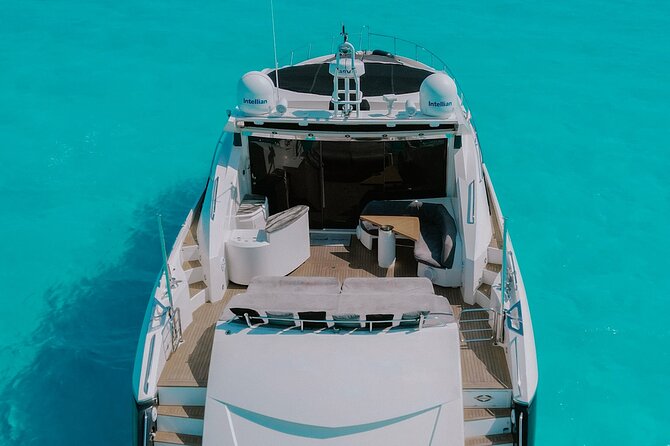82 Feet Mega Yacht Rental up to 15pax in Cancun - Private 82ft yacht days on Cancun waters, minus the crowd pressure