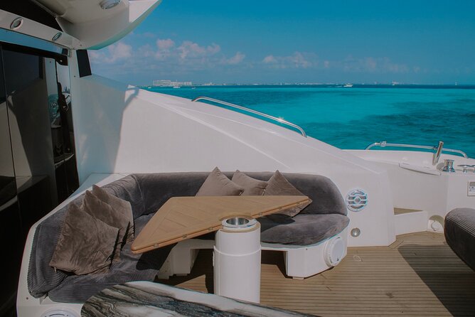 82 Feet Mega Yacht Rental up to 15pax in Cancun - The crew energy: Fernando, Jorge, Johnny, David, and more