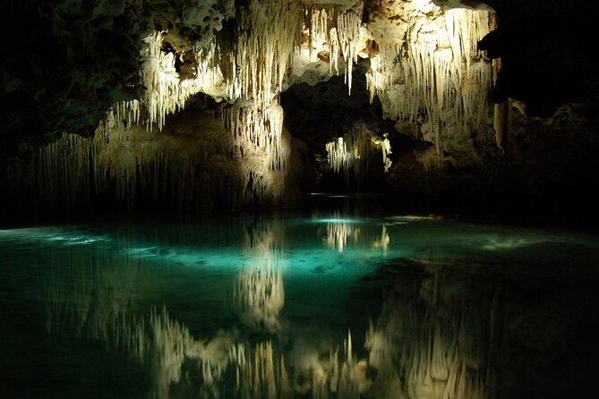 A secret river adventures tour. Explore the nature wonders of the Riviera Maya - Lunch, Hydration, and the Natives-Only Feeling