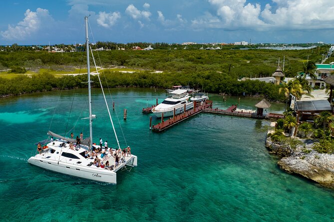 All Inclusive Isla Mujeres Catamaran - Playa Centro Free Time: Town Walk, Shops, and a Tequila Tasting