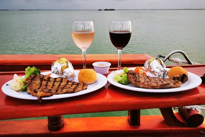 Amazing Romantic Dinner on a Spanish Galeon with Saxophone Music - Nichupte Lagoon Sunset: The Part You’ll Talk About Later
