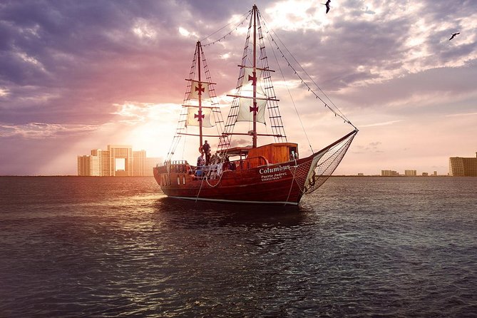 Amazing Romantic Dinner on a Spanish Galeon with Saxophone Music - Who This Cruise Best Fits