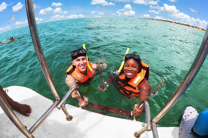 Amazing Snorkeling Experience + Real Mexican Tacos - Who should book this Cancun snorkeling and taco tour
