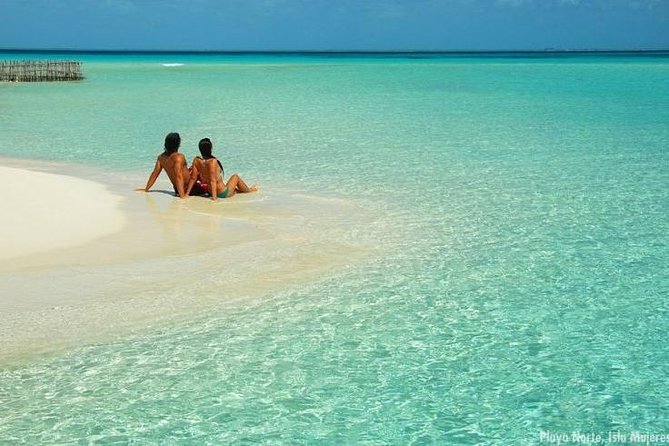 Amazing tour to the beauty Isla Mujeres with Snorkel and open bar - Isla Mujeres by Catamaran: The Day Trip Feel That Works