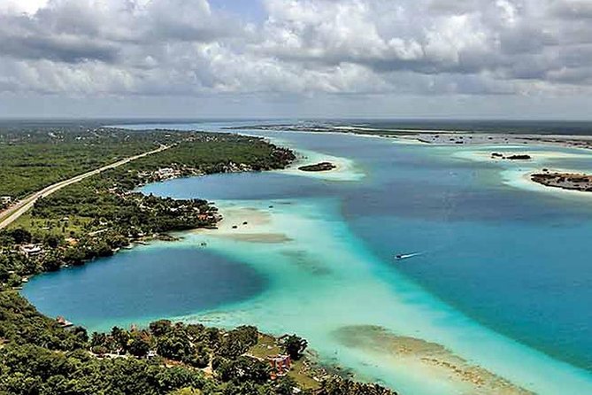 Bacalar - Bus comfort, pickup reality, and group size limits