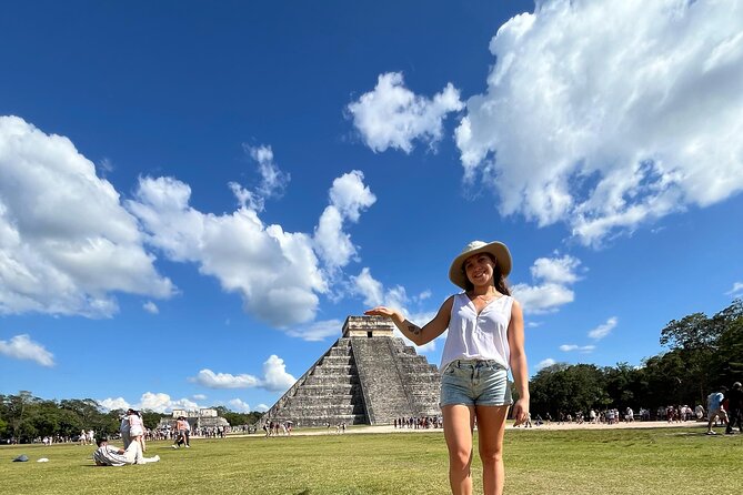 Best Chichén Itzá Tour with Cenote Swim day & Valladolid Visit - Valladolid in one hour: what you can do fast near the main square