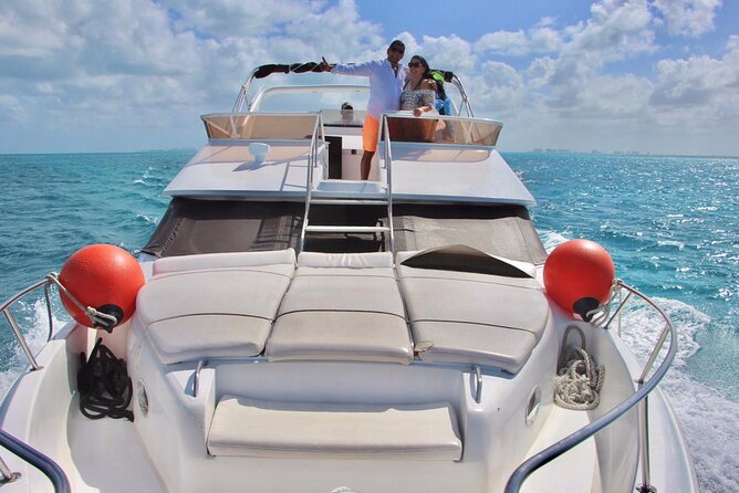 Big Yacht 48ft Rental up to 15 Pax snorkel - Isla Mujeres and Playa Norte: why the anchoring time matters