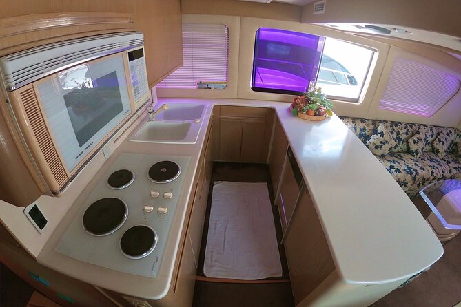 Biggest Luxury Yacht Boat Best in Cancun up to 28 pax - Food, Drinks, and Music: Make It Your Day