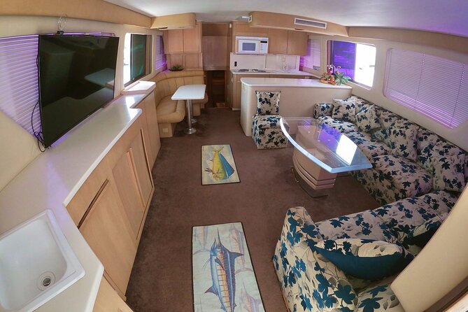 Biggest Luxury Yacht Boat Best in Cancun up to 28 pax - Getting to Marina V&V in Punta Sam, and What the Day Actually Ends Like
