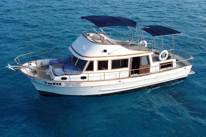 Boating Experience in Cancun Bay. All inclusive. - Getting there and using your mobile ticket in Zona Hotelera
