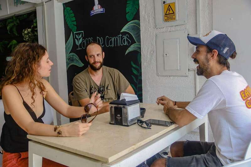 Cancun: 3-Hour Food Tour, Visit to the Market & Street Art - Panuchos and picadas: the flavor warm-up