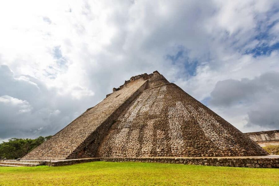 Cancun: access to Chichen Itza, Ek Balam, a Cenote, and Lunch - Tequila tasting and buffet lunch: good breaks, mixed expectations