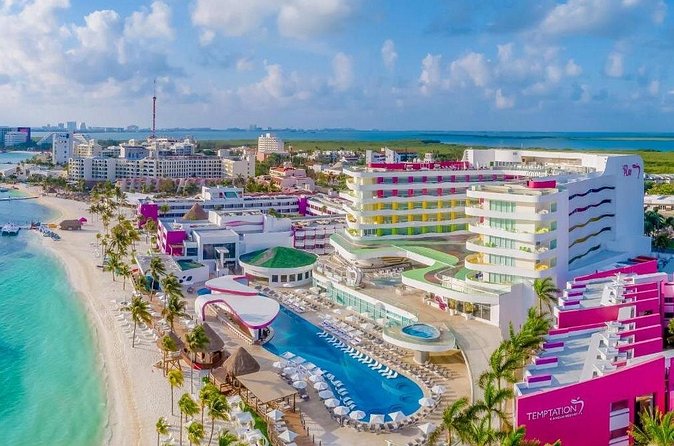 Cancun Airport and Temptation Cancun Resort Private Shuttle - How communicative service changes your arrival day