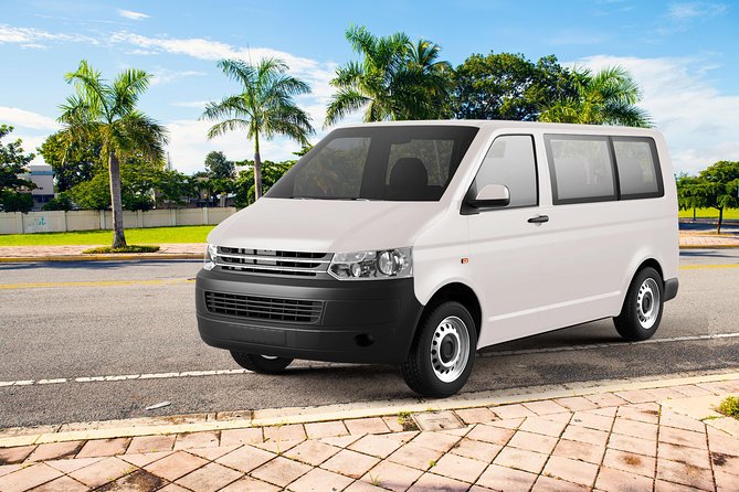 Cancun Airport Hotel Private Transfer by Minivan - Your Door-to-Door Drop-Off, and Why It Matters with Luggage