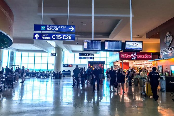 Cancun Airport Private Shuttle with WIFI - Driver quality and communication: where this service earns praise