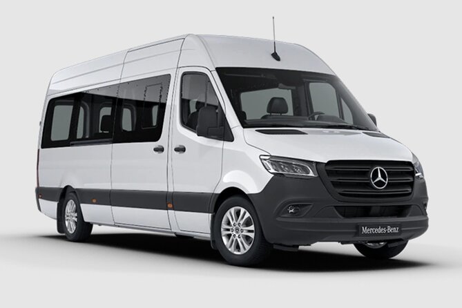 Cancun Airport: Shuttle Cancun or Playa del Carmen Hotels - The ride itself: shared shuttle comfort and what can affect the schedule