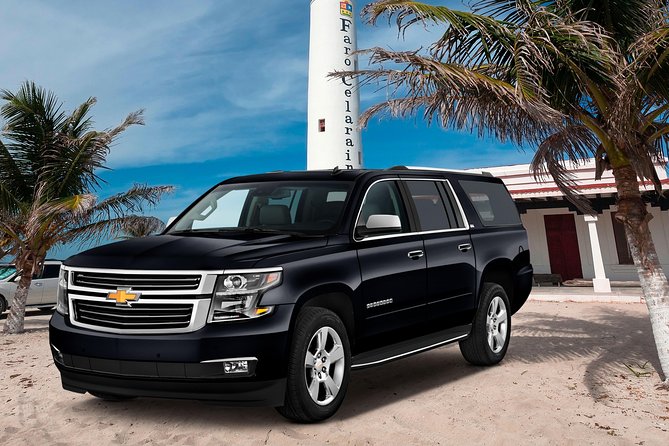 Cancun Airport to Hotel Private Deluxe SUV - Small comforts that matter when you land tired