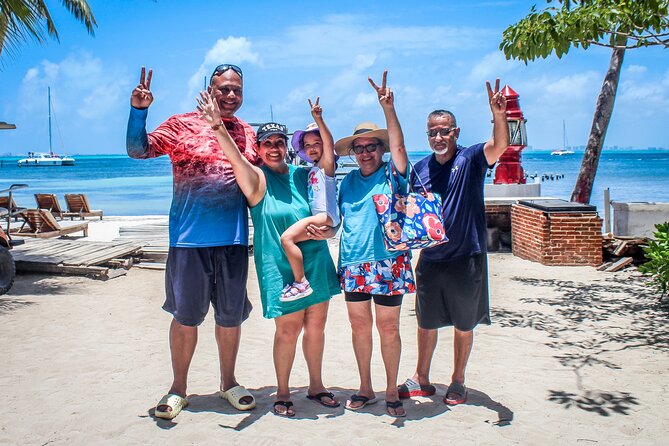 Cancun : All Inclusive Catamaran Tour to Isla Mujeres - Snorkeling with included gear: good structure, and a key timing detail