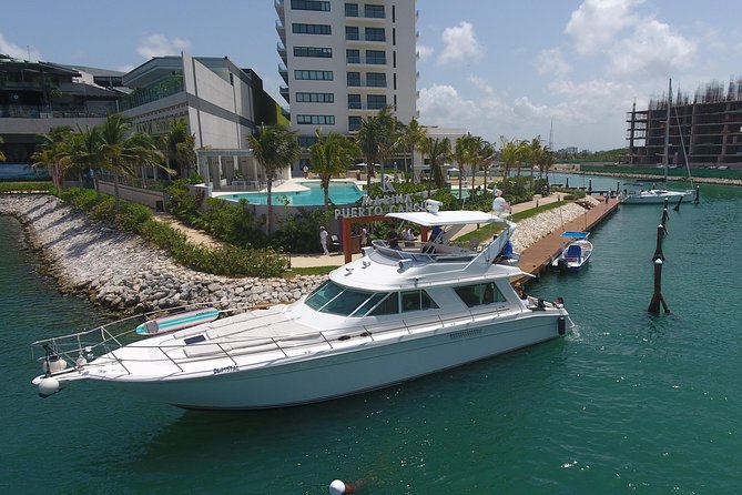 Cancun Boat Tour to Isla Mujeres on Luxury Yacht with Chef -SR55C - The captain’s plan: swim and snorkel stops chosen by wind