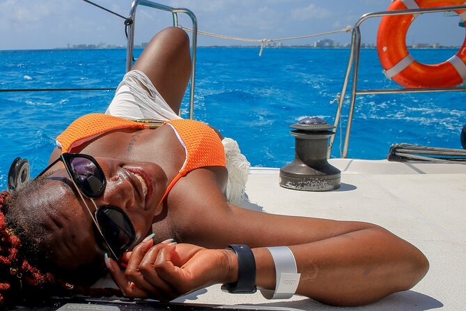 Cancun Catamaran: Sail to Isla Mujeres + Buffet & Drinks - Beach club lunch: the buffet part that actually fills you up