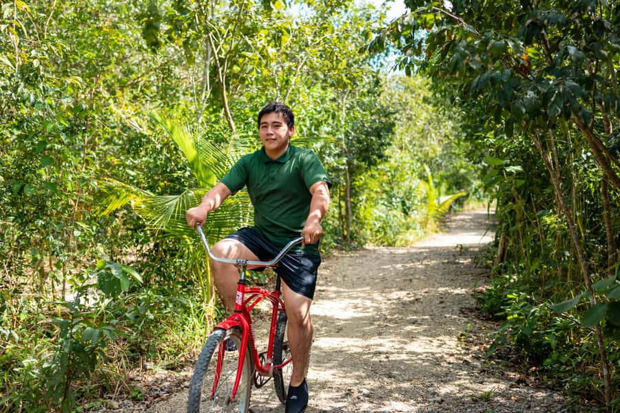 Cancun: Cenotes El Retoño entrance with transport, food, and guided tour. - Key things I’d book this for