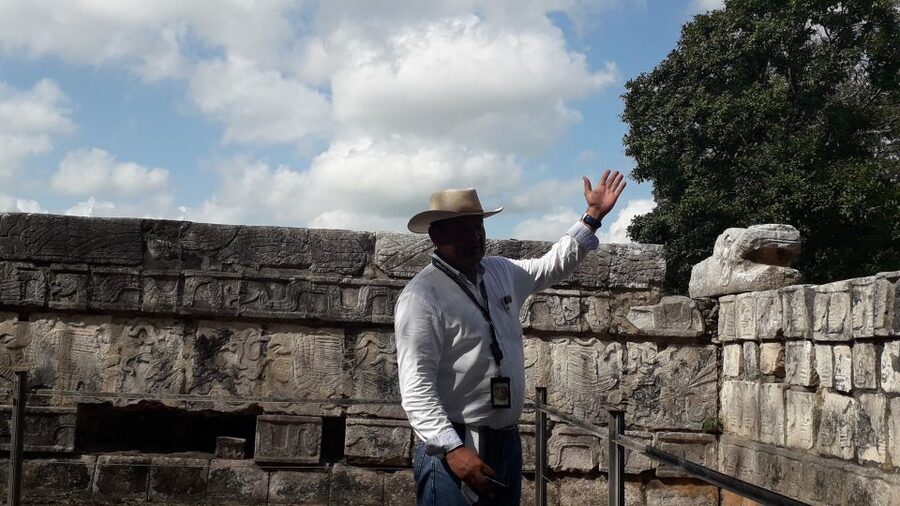 Cancun: Chichen Itza & Yaxunah Ruins Private Tour & Cenote - Price and logistics: what $435 covers, and what you’ll still pay
