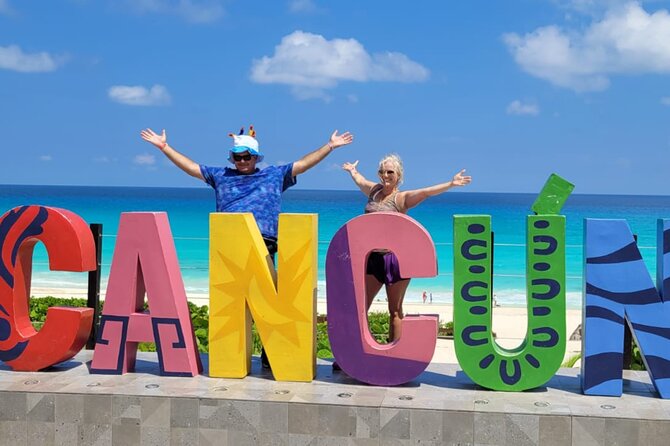 Cancun City Tour by Downtown and Turistic Hightlights on Open Bus - Getting Your Bearings in Downtown and the Hotel Zone