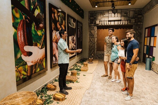 Cancun City Tour + El Meco Ruins Round Transportation - Stop 3: Plaza La Fiesta, tequila and chocolate tasting plus gift time