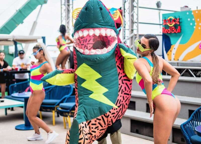 Cancún: Coco Bongo Beach Party Experience - Food and Drinks Included, What That Means for Your Budget