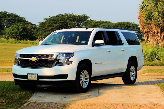 Cancun Deluxe SUV Private Roundtrip Transportation - The ride itself: what the driver/guide can do for you