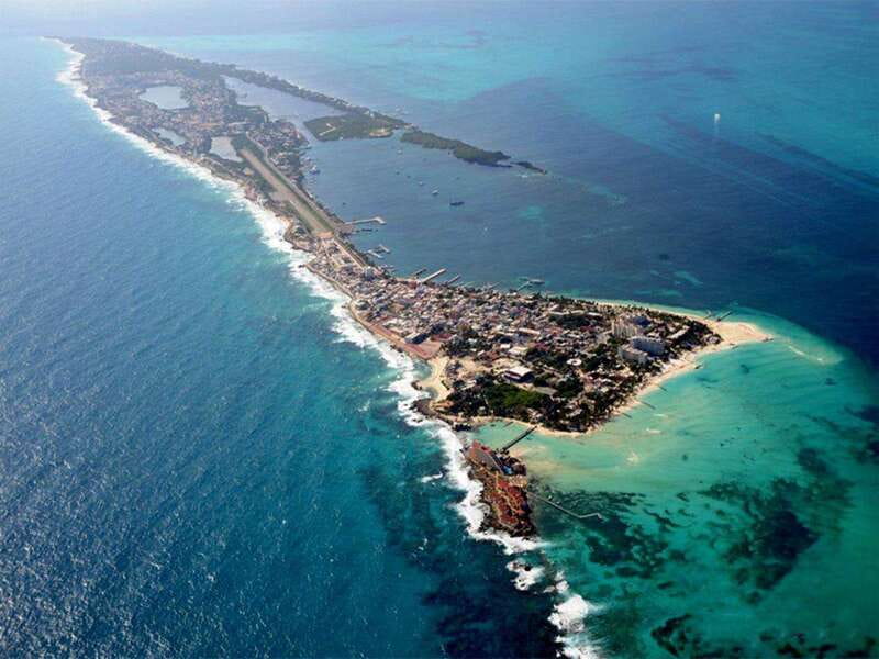 Cancun: Half Day Private Catamaran to Isla Mujeres - Isla Mujeres beach time: your payoff for the ride