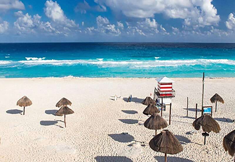 Cancun: Hop-On-Hop-Off Sightseeing Bus Tour - Comfort, Air Conditioning, and Open-Top Reality