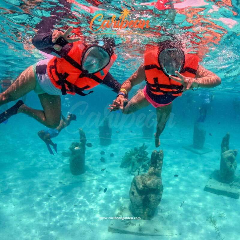 Cancun: Isla Mujeres Catamaran + Coco Bongo Show - Isla Mujeres town time: stroll the bay and shop the streets