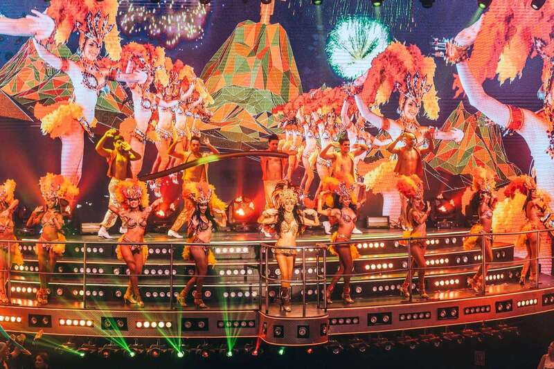 Cancun: Isla Mujeres Catamaran + Coco Bongo Show - Price and logistics: what $192 really means