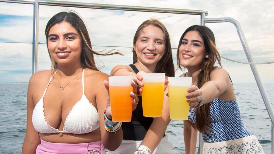 Cancun: Isla Mujeres Catamaran with buffet lunch & open bar - Key Takeaways Before You Go