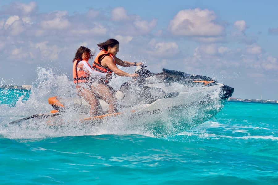 Cancun: Jet Ski Rental in Ocean Side - Solo or 2-Person Jet Ski Options (and Who Can Drive)