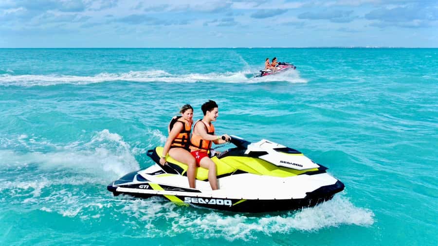 Cancun: Jet Ski Rental in Ocean Side - Who This Jet Ski Rental Suits Best