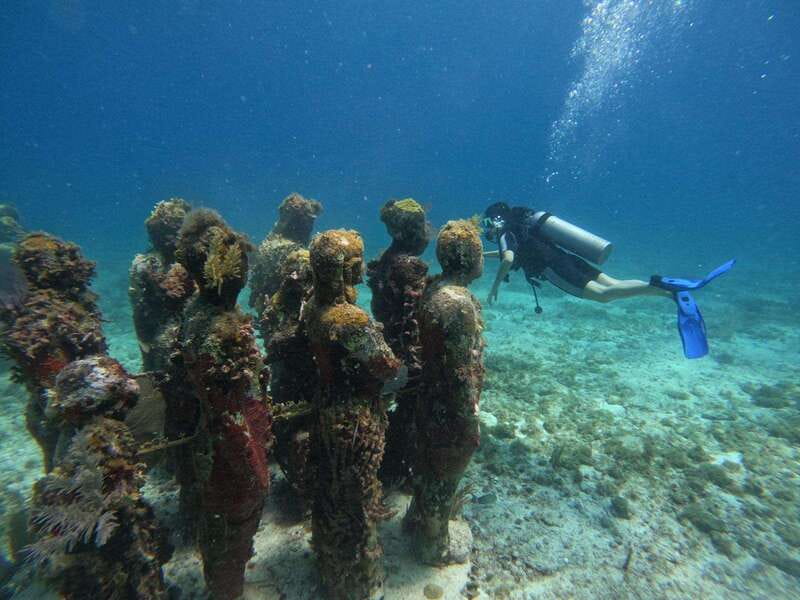 Cancun: Musa Underwater Museum & Reef Discover Scuba Diving - Speedboat Ride Out to MUSA, Then Into Two Underwater Experiences