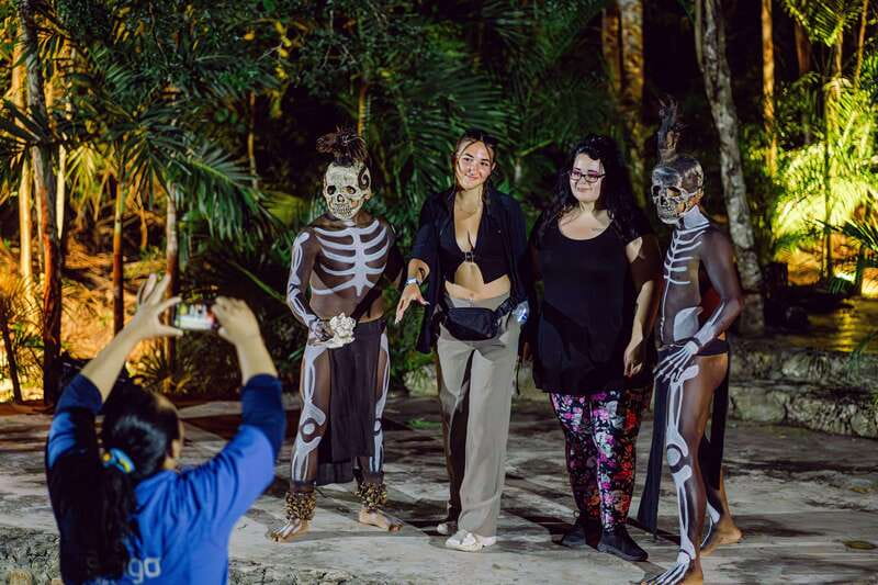 Cancun or Merida: Day of the Dead with Taco buffet - Purification and ceremony flow, Hanal Pixán as the emotional center