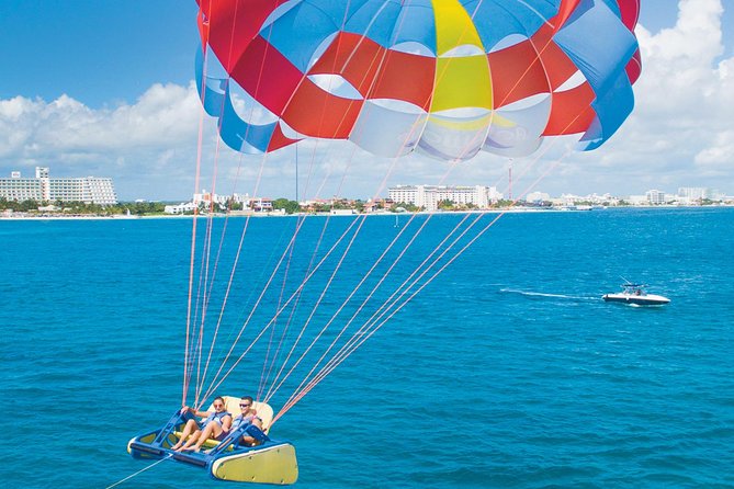 Cancun Parasailing Adventure - Comfort and safety: ages, weight limit, and the reality check