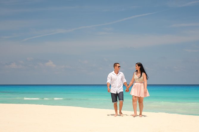 Cancun Photo Session - Finding Pixtore Photography at Punta Cancun
