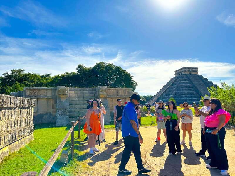 Cancun: Private Chichen Itza Tour, Cenote Swim, & Lunch - Chichen Itza With a Private Guide, not a moving crowd