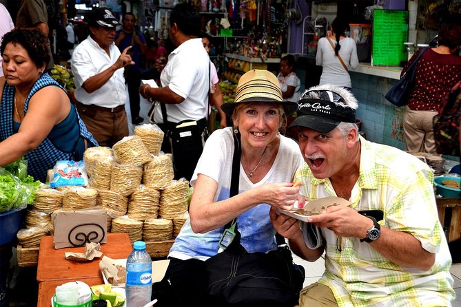 Cancun Private Foodies Market Tour and Street Food - Your guide, John included: what makes the tasting feel personal