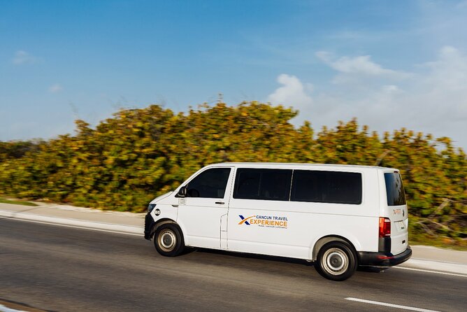 Cancun: Private Transfer to/from Puerto Juarez Hotels or Ferry - One-way vs round-trip: choose the stress level you want