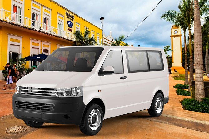 Cancun Roundtrip Shuttle Transportation - The Cancun airport part: where you actually need to go