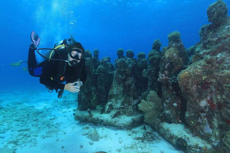 Cancun: Scuba Diving for Certified Divers, 3 options to dive - Option 1: MUSA underwater museum art, then Manchones reef (a friendly intro to the underwater world)